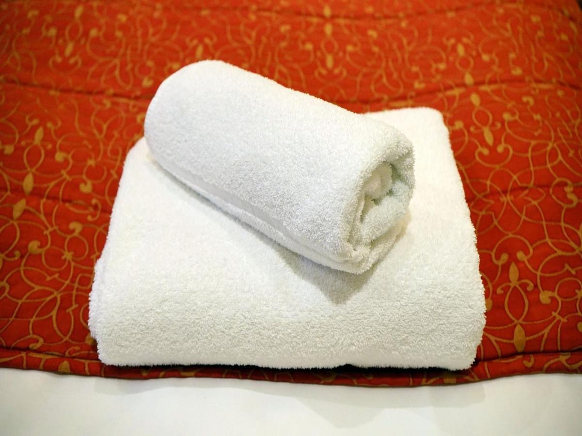 Hotel Hv Nāhan Kültér fotó